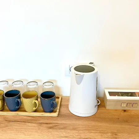 Petlov Salas Апарт-отель Нови-Сад